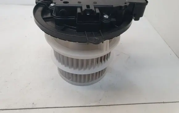 Lexus GS 250 350 300H 450H Heater fan/blower 10P26 5013