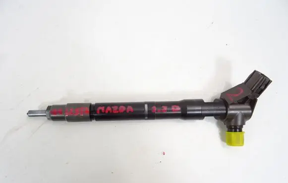 Mazda 6 Fuel injector 
