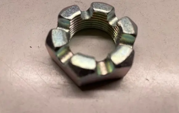 Mitsubishi Pajero Sport I Nuts/bolts MF431348