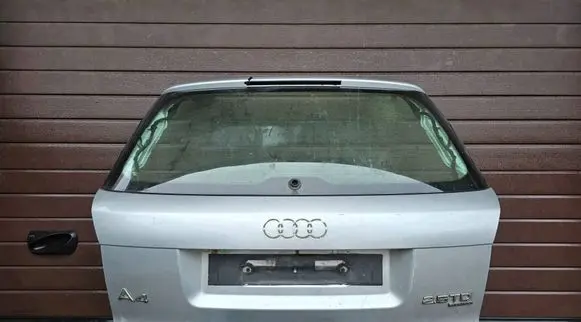 Audi A4 S4 B6 8E 8H Tailgate/trunk/boot lid