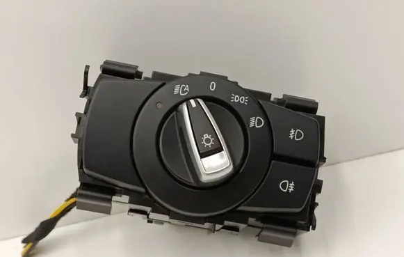 BMW X1 E84 Light switch 9169404 1240300 30120911738523