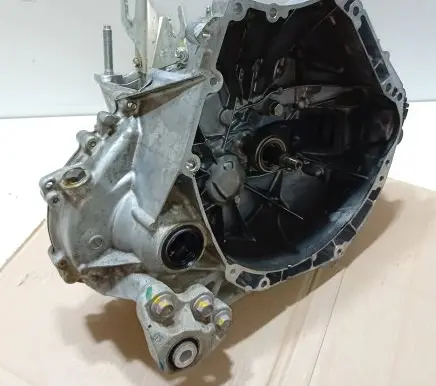 Mazda 2 Manual 5 speed gearbox F682-03-000 F68203000 F691-03-000