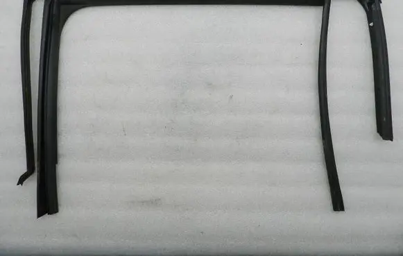 Skoda Kodiaq Rear door rubber seal (on body) 1K0407720 1K0407720A