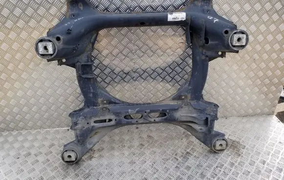Audi Q7 4L Front subframe 7L0400025 7L0499314C