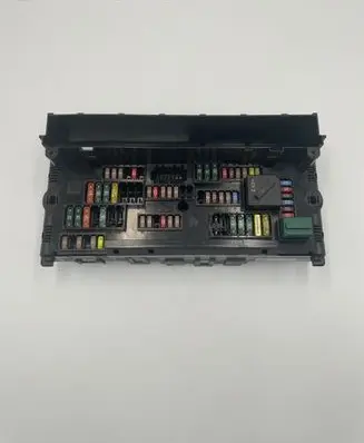 BMW X3 F25 Fuse module 9210863 117033444D