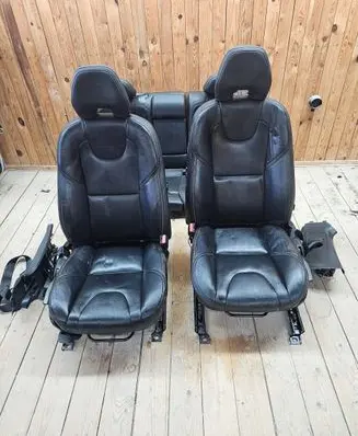 Seat set