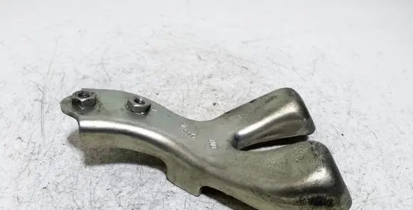 Mercedes-Benz C W204 Engine mounting bracket A6510900727