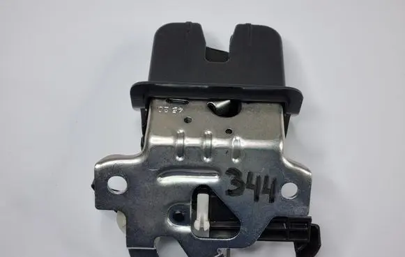 Audi A4 S4 B9 8W Tailgate/trunk/boot lock/catch/latch 8W0827503