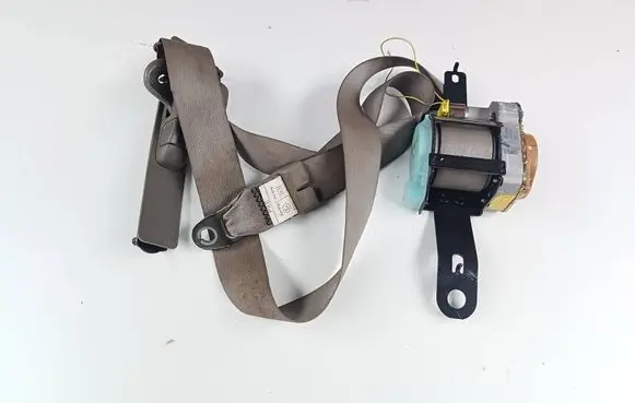 Nissan Patrol Y61 Front seatbelt N1809 0430118