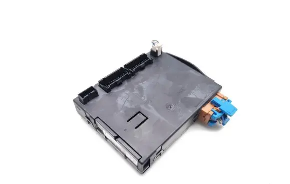 Mercedes-Benz ML W163 Central body control module A1635459032 05371390
