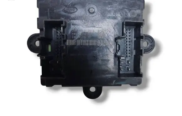 Land Rover Discovery Sport Door control unit/module HK8314D618BB 14C235BD 10145177