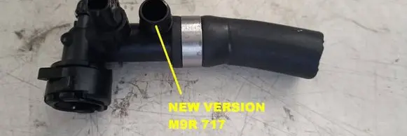 Renault Trafic III (X82) EGR valve line/pipe/hose HSR27368 212018383R