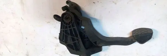 Audi A1 Clutch pedal 6R1721059AB