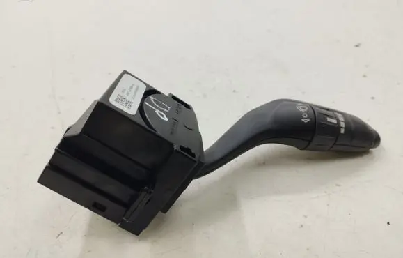 Ford C-MAX II Wiper control stalk AV6T17A553AC