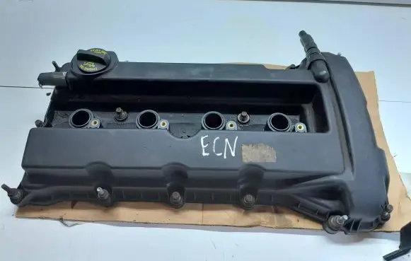 Rocker cam cover