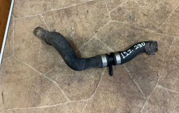 Mercedes-Benz C W205 Engine coolant pipe/hose A2058301202