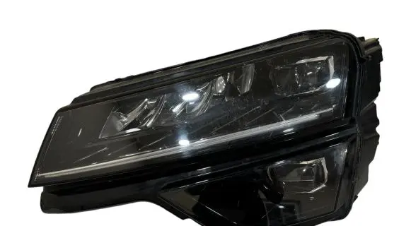 Skoda Karoq Headlight/headlamp 57B941015B 0020517505 20PL8935