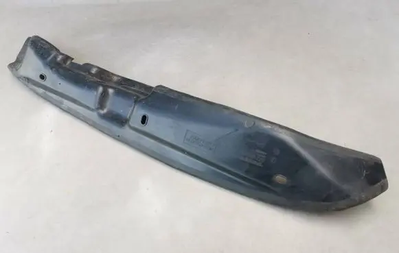 Volvo XC90 Fender end trim 32219520 3224435 BQ2FA