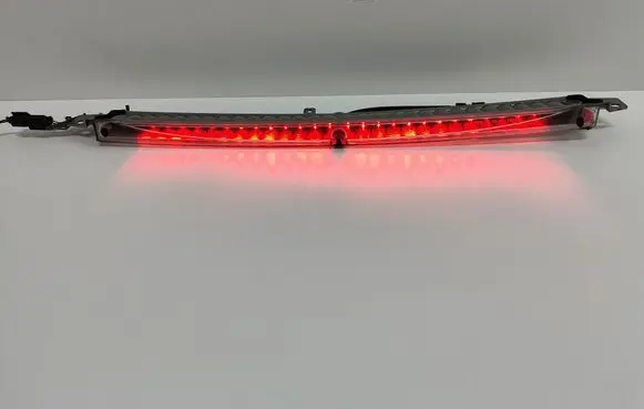 BMW 5 E60 E61 Third/center stoplight 63256925902 6925902 63257145667