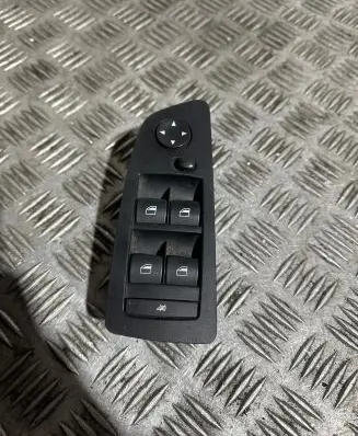 BMW 1 E81 E87 Electric window control switch 9155496
