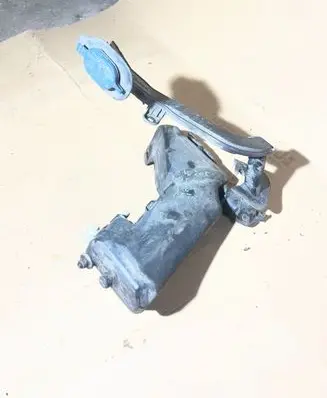 Mercedes-Benz C W205 Windshield washer fluid reservoir/tank A20586060