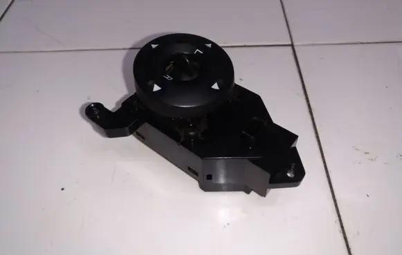 Hyundai Santa Fe Wing mirror switch 371480
