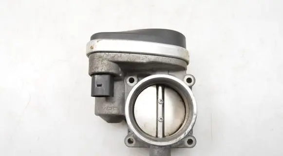 BMW 3 E90 E91 Throttle valve 1439224