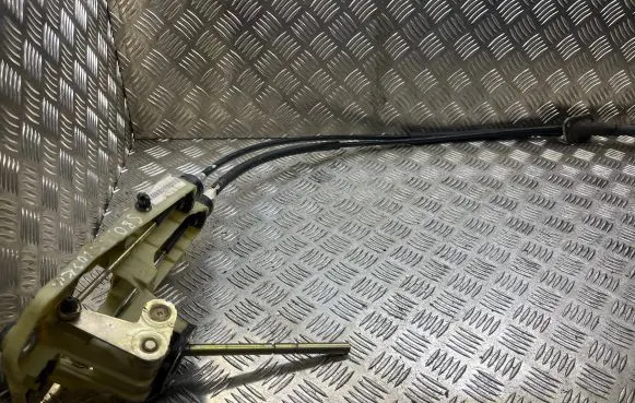 Volvo S80 Gear shifter/selector 8028100061