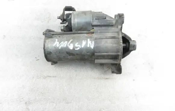 Citroen Xsara Starter motor D6G3