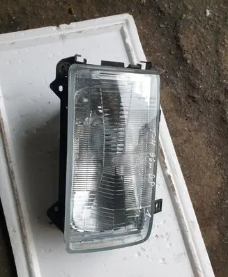 Volkswagen Transporter - Caravelle T4 Headlight/headlamp