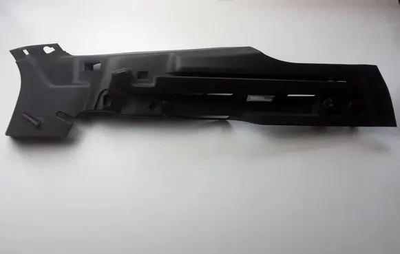 Ford Focus Tailgate/trunk side cover trim BM51N46808A