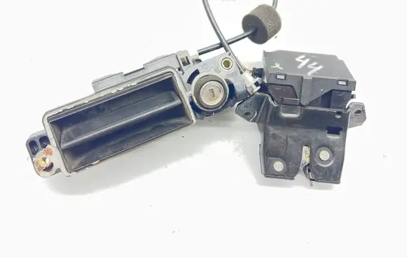 Mercedes-Benz C W203 Loading door lock A1717500185 A1717500085 A1110940148