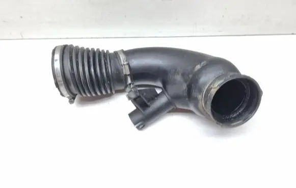 BMW X3 E83 Air intake duct part 7803843 13717803843