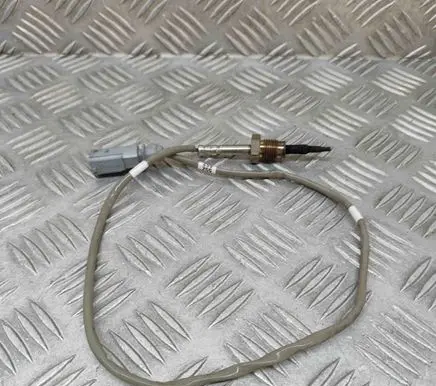 Audi A6 S6 C8 4K Exhaust gas temperature sensor 05L906088T
