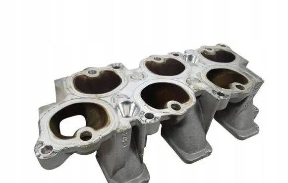 Opel Insignia A Intake manifold F005E10470