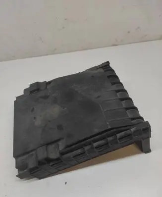 Skoda Octavia Mk2 (1Z) Fuse box cover 1K0937132G 1K0937132F 017180061