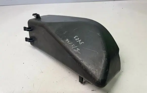 BMW X5 E53 Intercooler air guide/duct channel 51717123352 7123352