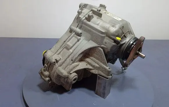 BMW 5 GT F07 Gearbox transfer box case 8485036