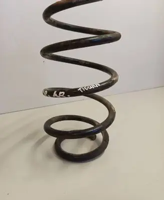 Volkswagen Tiguan Front coil spring 