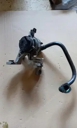 Hyundai Ioniq 5 Electric auxiliary coolant/water pump 221218S2A1