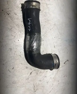Volkswagen Golf V Intercooler hose/pipe