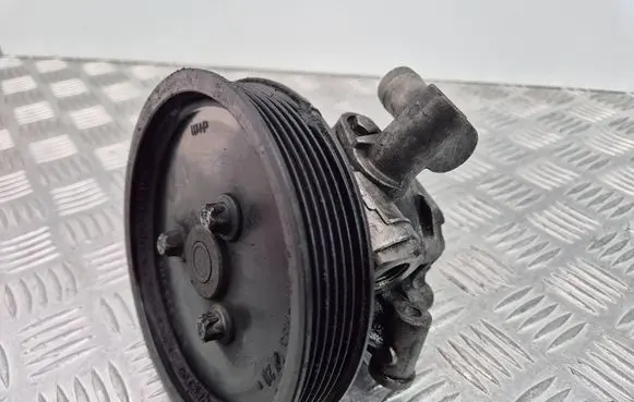 Mercedes-Benz CLK A209 C209 Power steering pump A0044661301