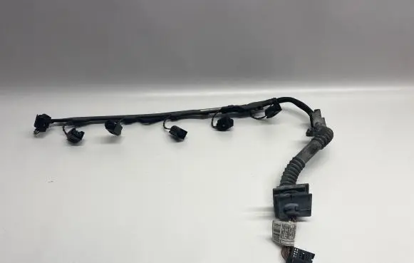 BMW 3 E90 E91 Fuel injector wires 7808231 7808230