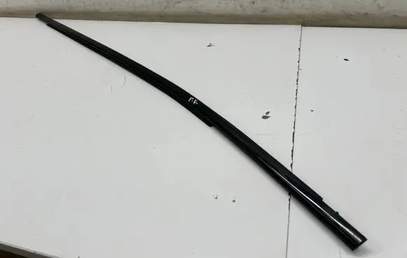 Toyota C-HR II Front door glass trim molding 