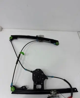 Volkswagen Golf III Front door manual window regulator 