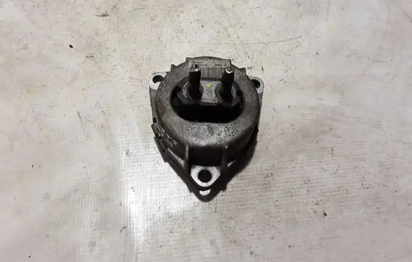 Dodge Durango Gearbox mount 68032662AE