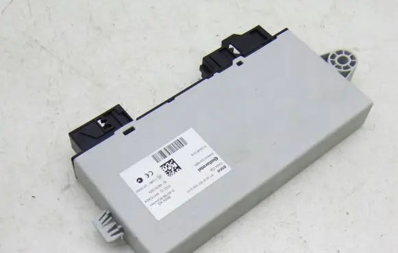 BMW 5 F10 F11 CAS control unit/module 9301522