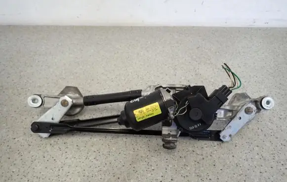 Front wiper linkage