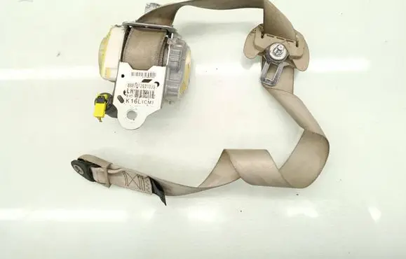 Hyundai Santa Fe Front seatbelt 888702B210J9