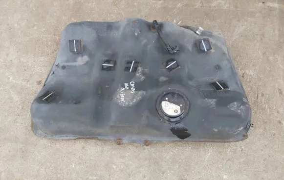 Toyota Camry Fuel tank 
